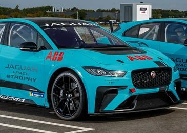 "جاكوار" تعلن عن انضمام سائقين جدد إلى بطولة سباقات جاكوار  I-PACE eTROPHY